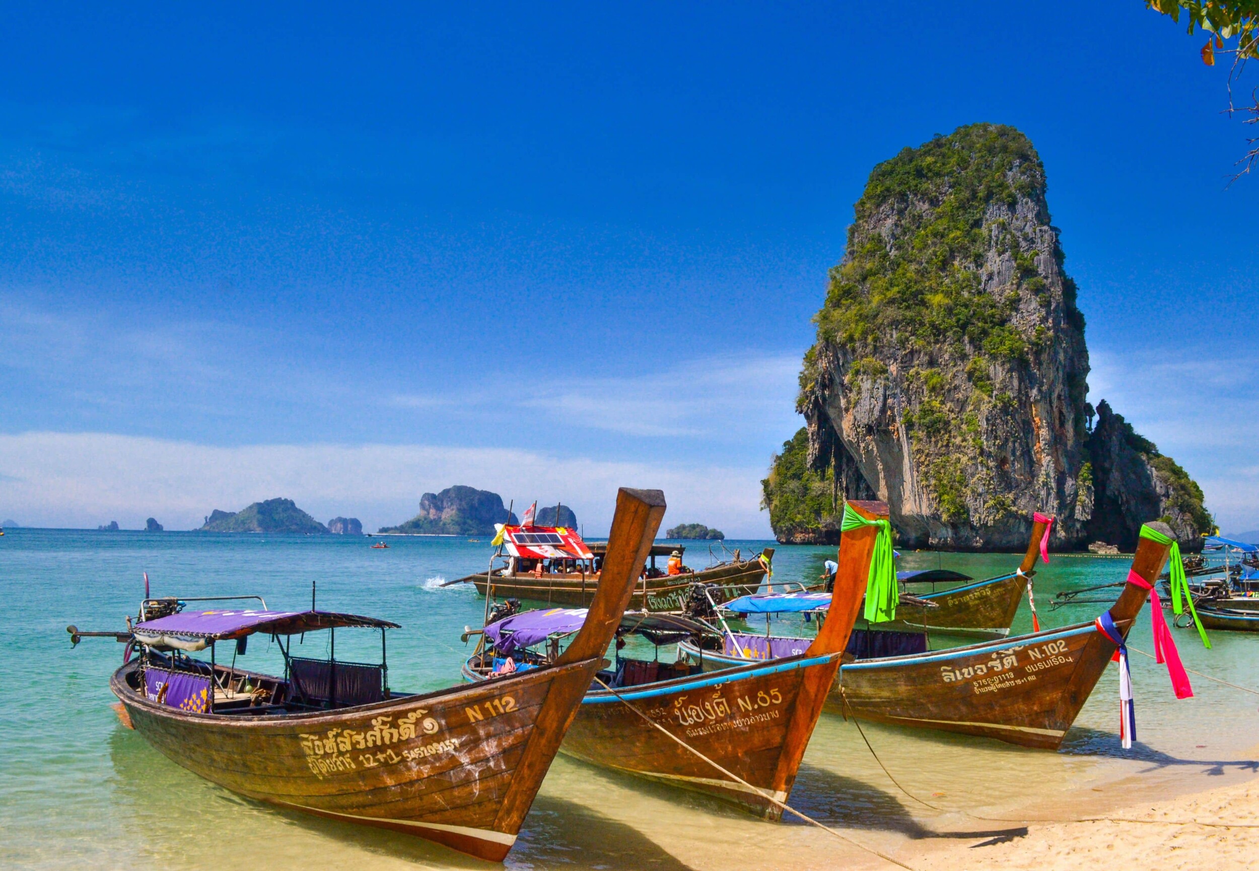 Thailand_Phra_Nang_beach_sumit-chinchane-jWKk-0ZBUyg-unsplash-1_2