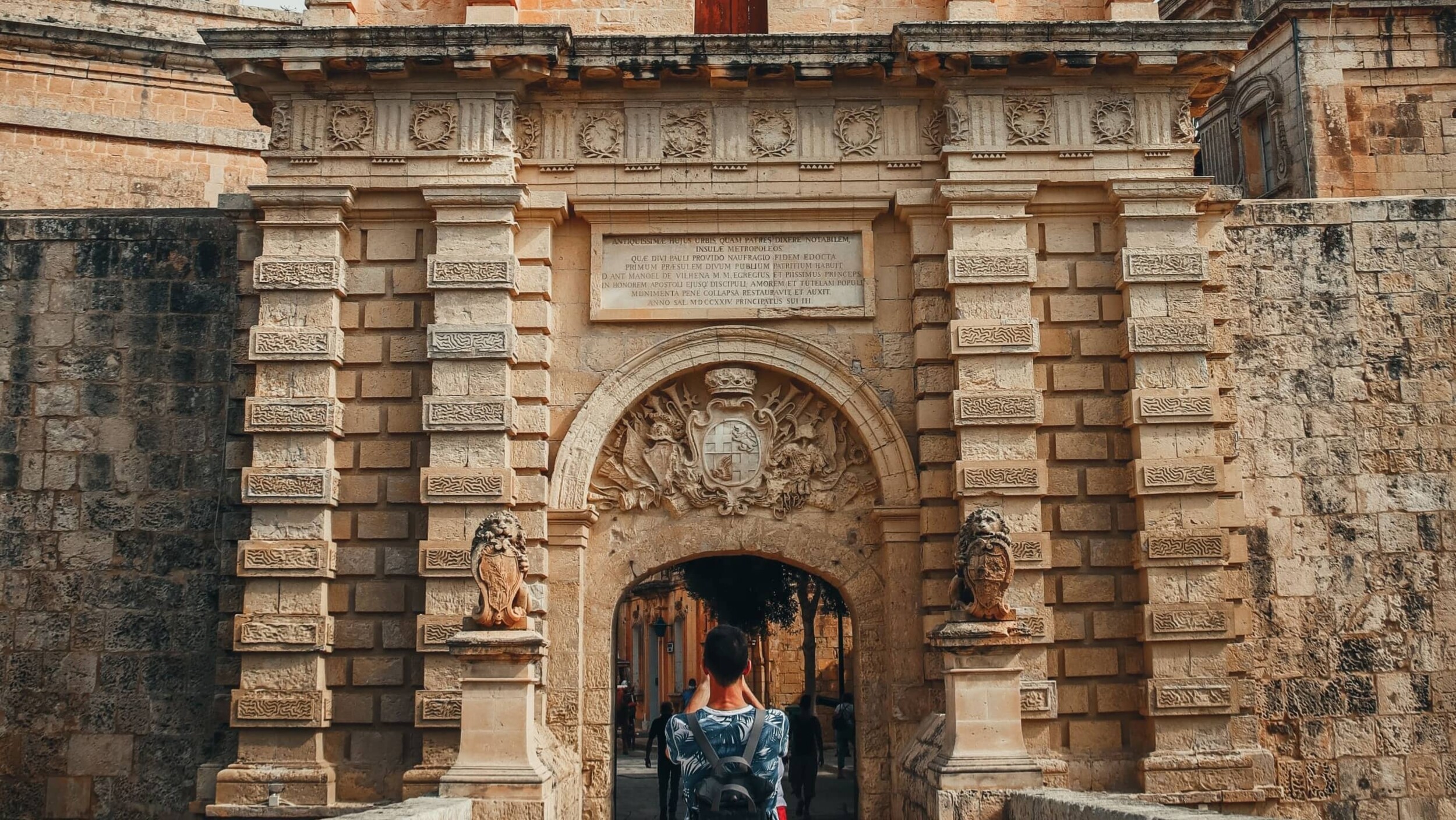 Mdina_Gate_shana-van-roosbroek-4Rjj2ywJVUk-unsplash