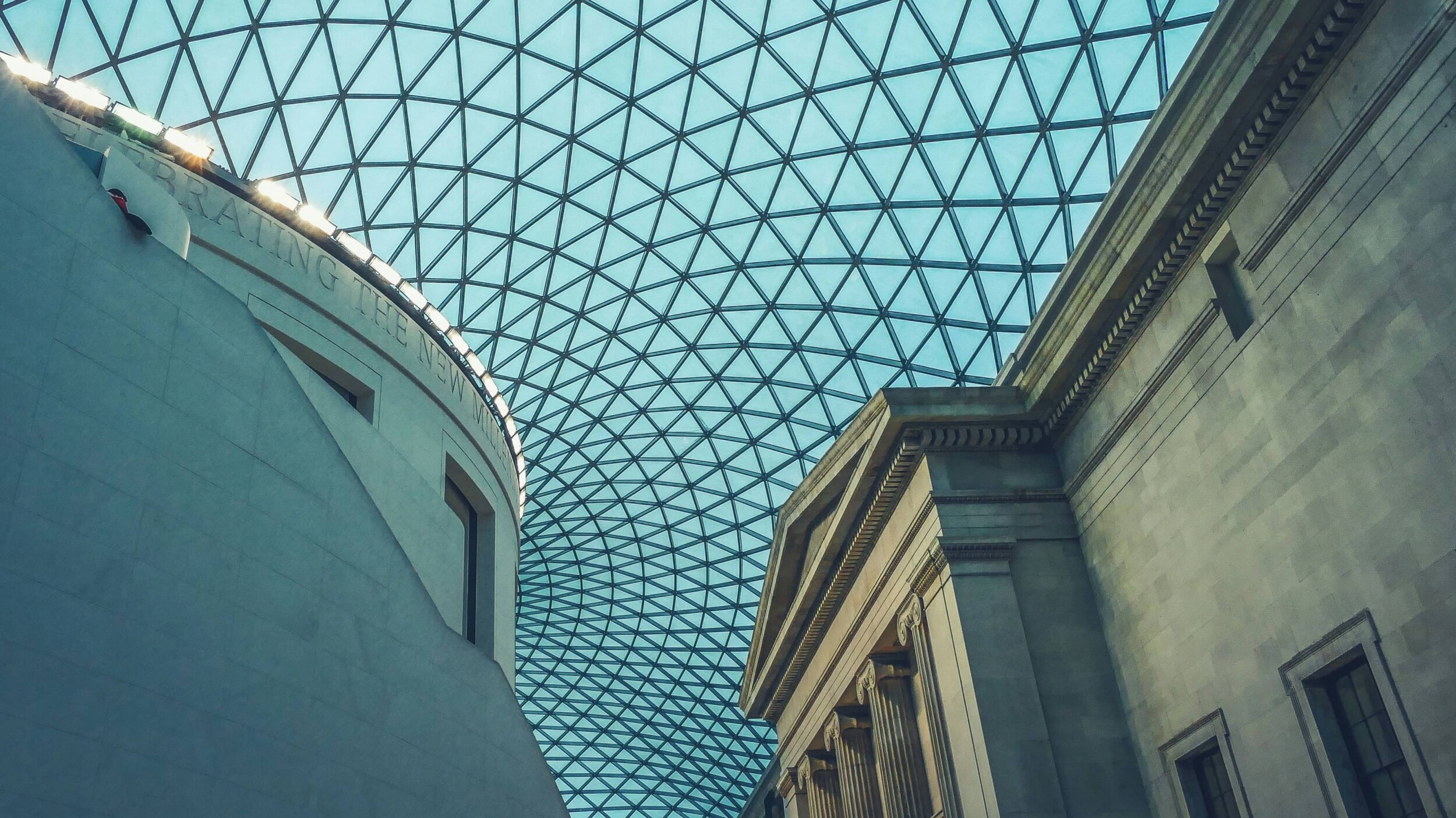 BritishMuseum_lee-jeffs-yozvSMqOh7o-unsplash