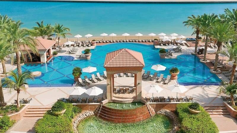 Hotel_Al_Raha_Beach