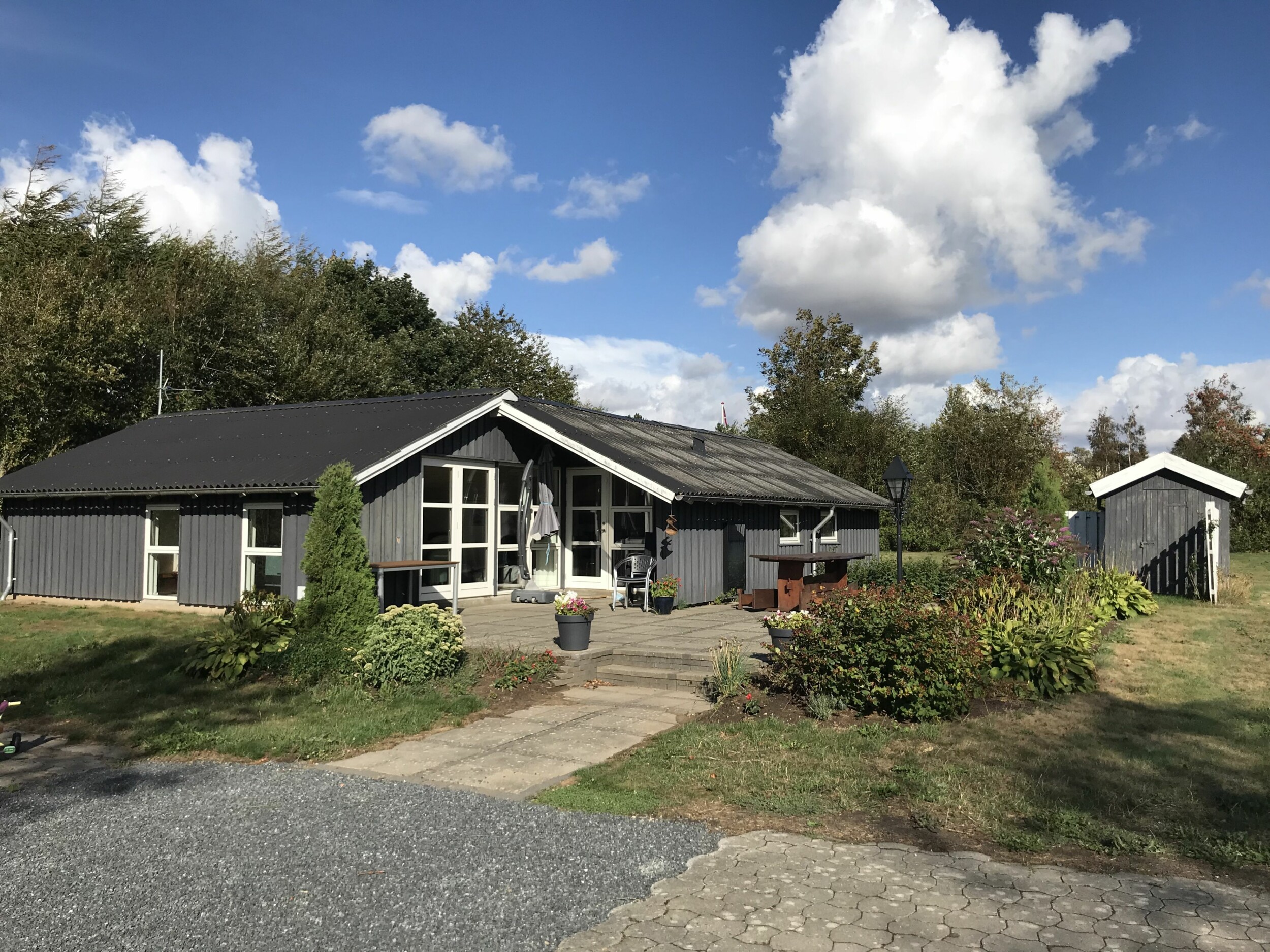 A832A759-EF5C-4C29-96AA-A7F4ACE9E790