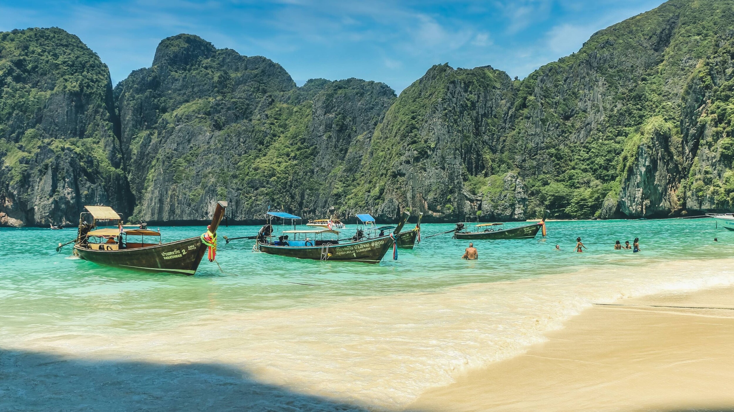 Thailand_Koh_Phi_Phi_unsplash