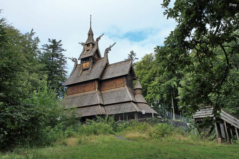 5aoib04q3_rectangle-768x768-0x0-0x0