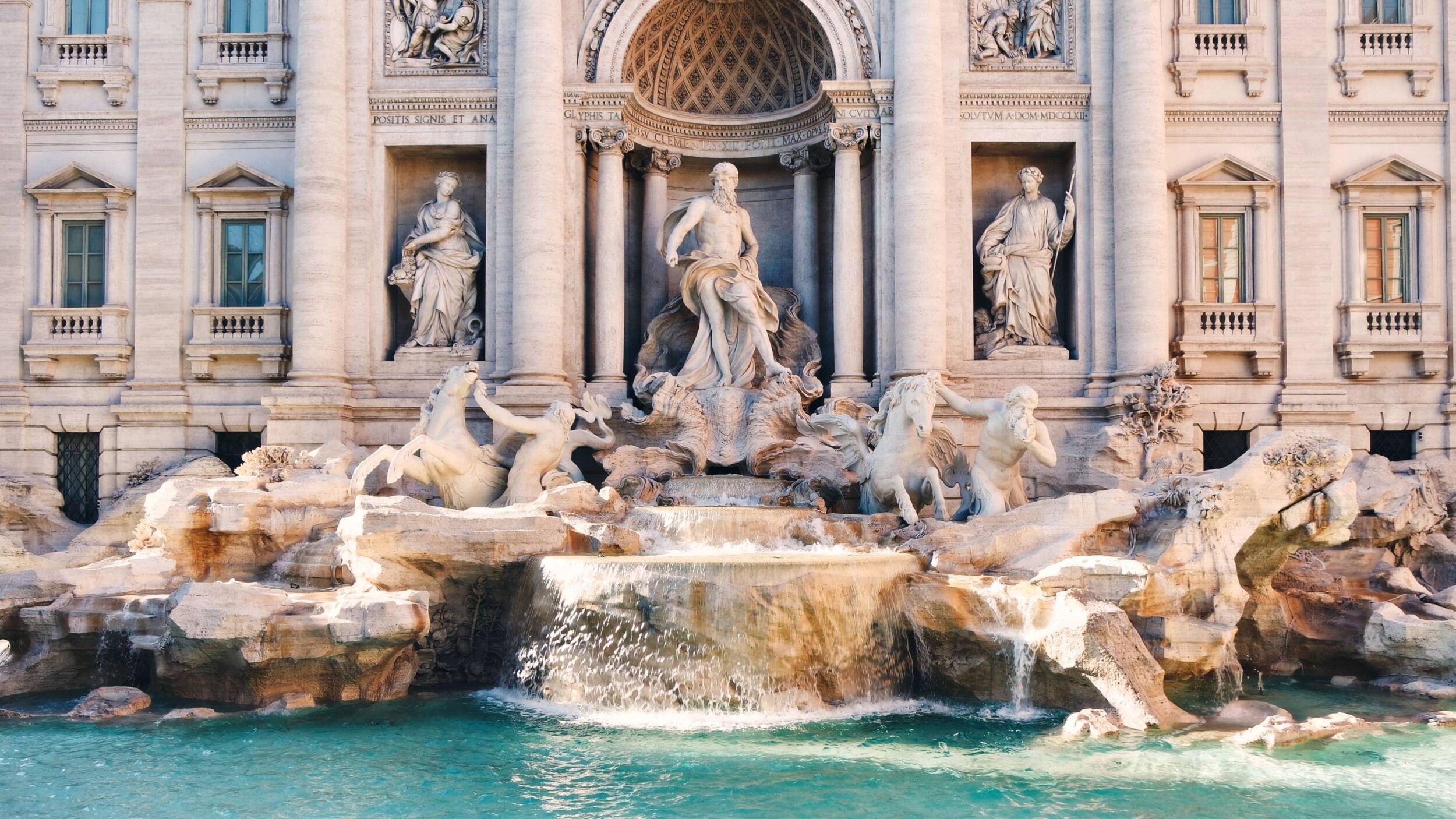 Italien_TreviBrunnen_michele-bitetto-2y6ojwauKJI-unsplash