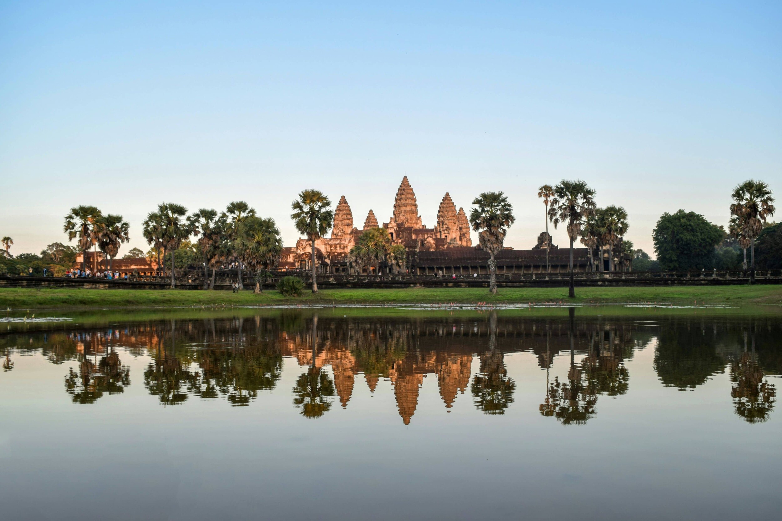 Kambodscha_pou-neang-1qY0Ng-NbO4-unsplash Kambodscha_pou-neang-1qY0Ng-NbO4-unsplash