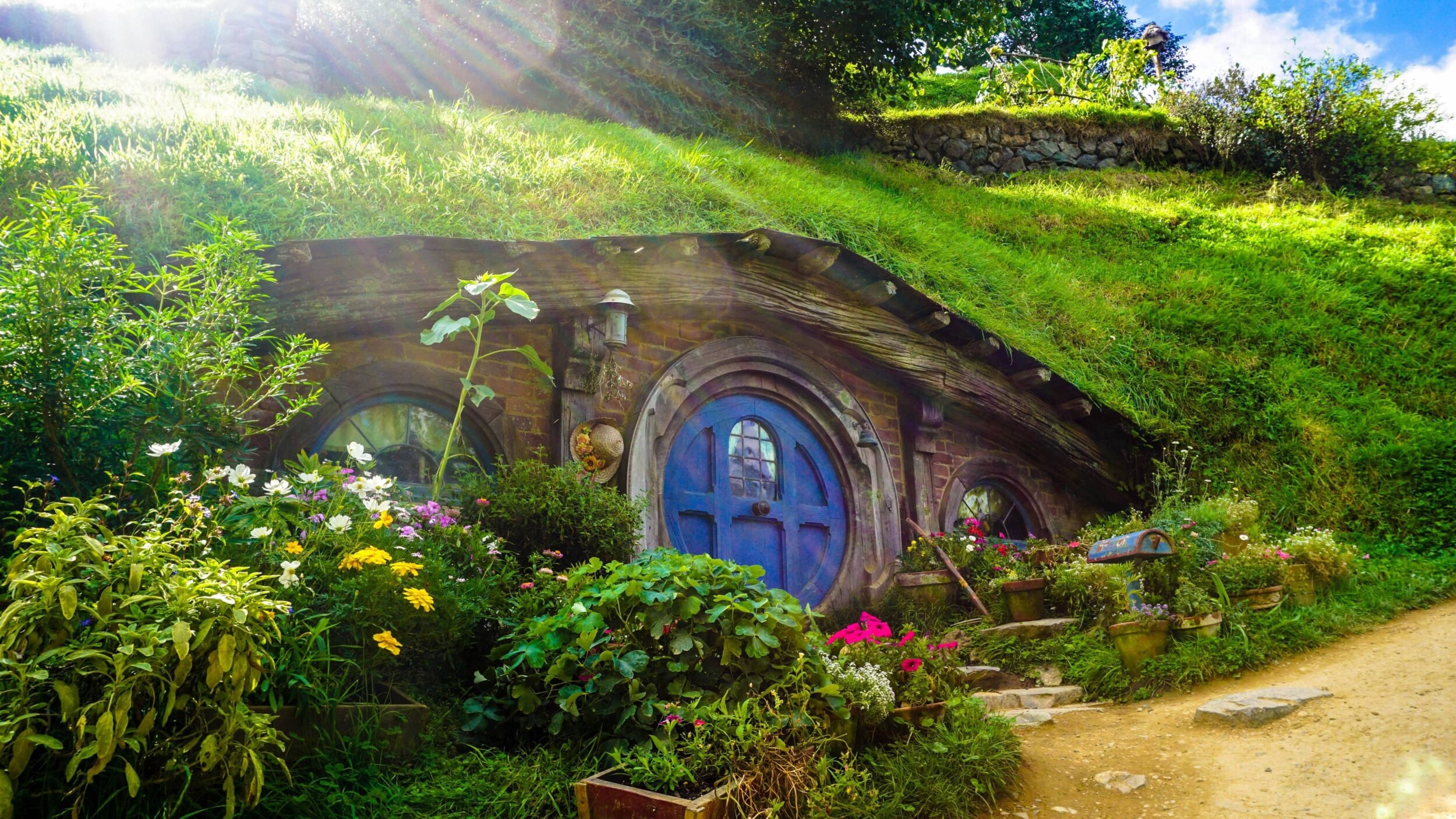 Neuseealnd_Hobbit_andres-iga-7XKkJVw1d8c-unsplash