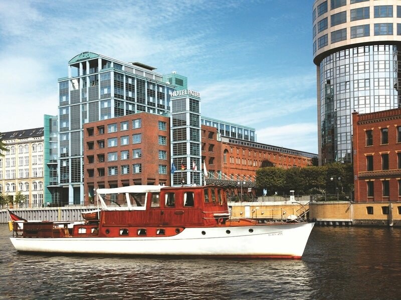 Deutschland_Hotel_Amano_Grand_Central_giata_2