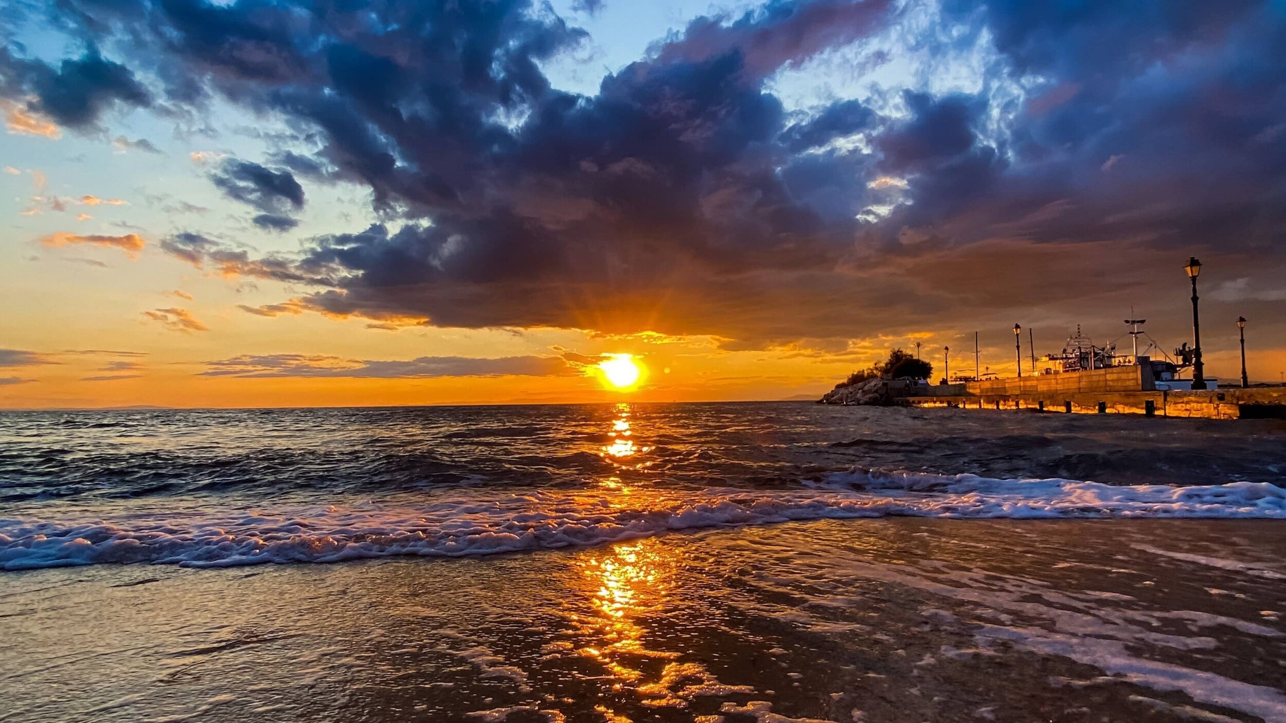 Thassos_ciprian-tamas-28EF_-vQM0U-unsplash_2
