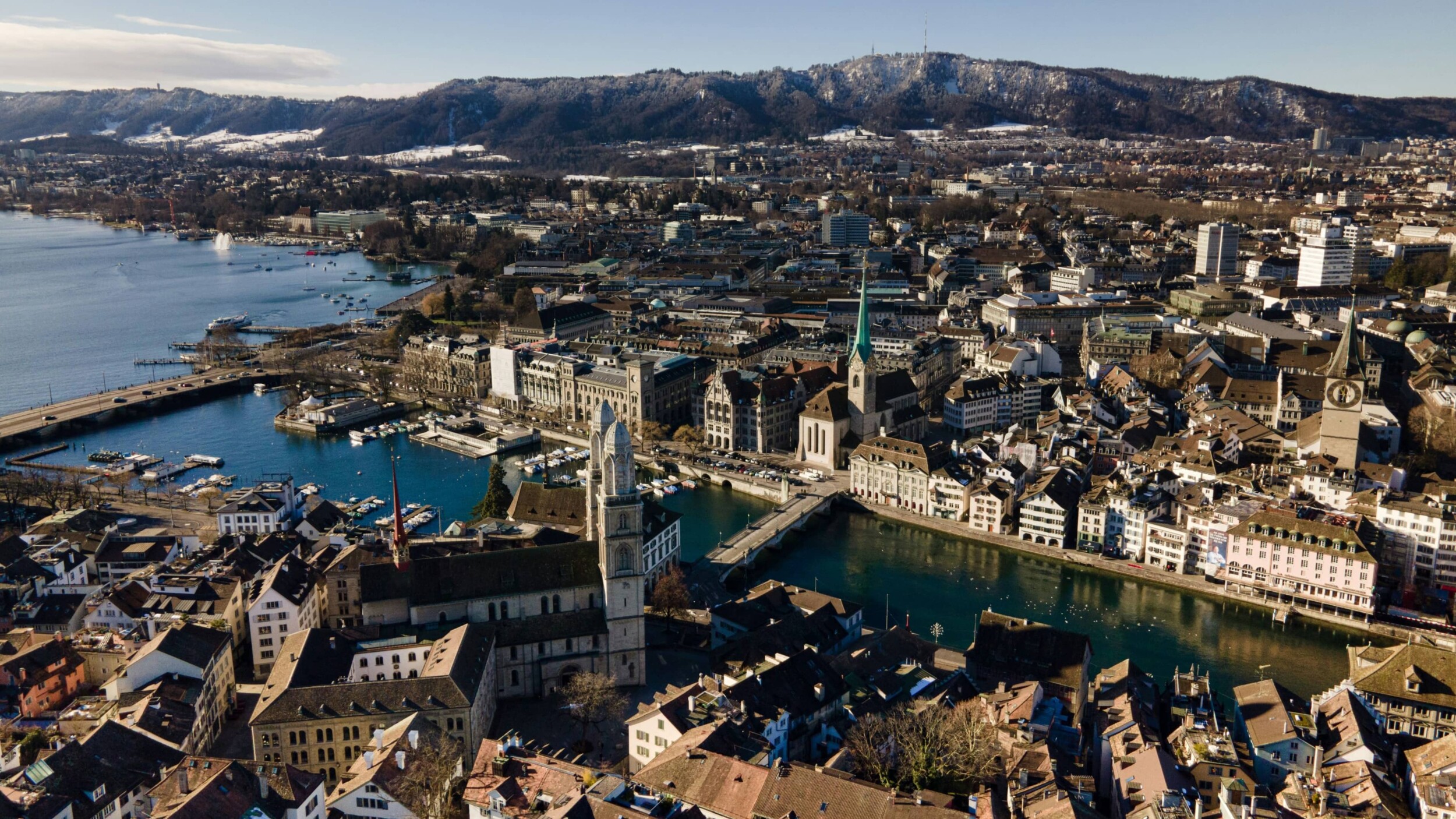 Schweiz_Zürich_Altstadt_patrick-federi-DtJSERJmtDc-unsplash