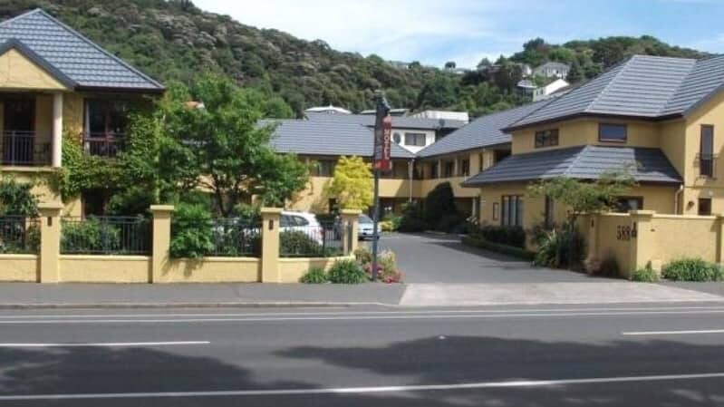 Hotel_Alhambra_Oaks