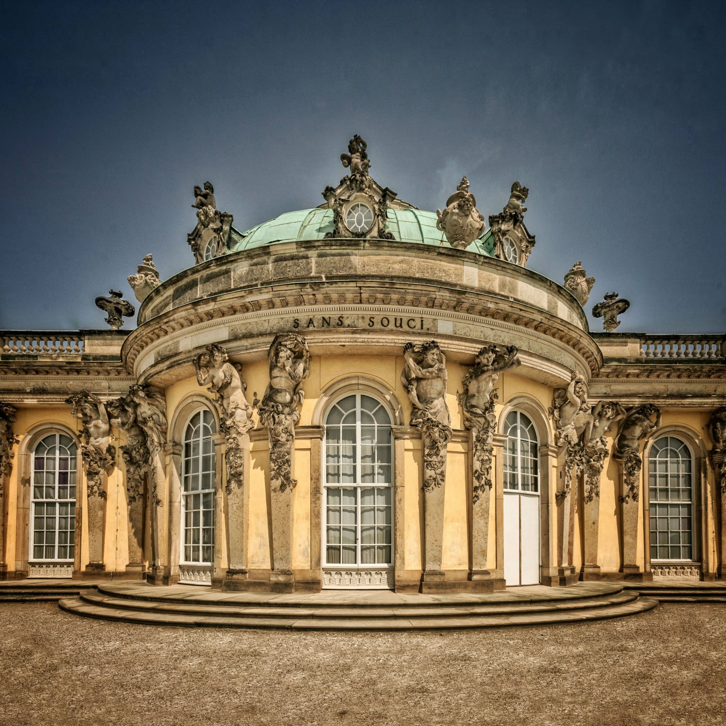 Potsdam_lobostudio-hamburg-emYo6xPIk5c-unsplash