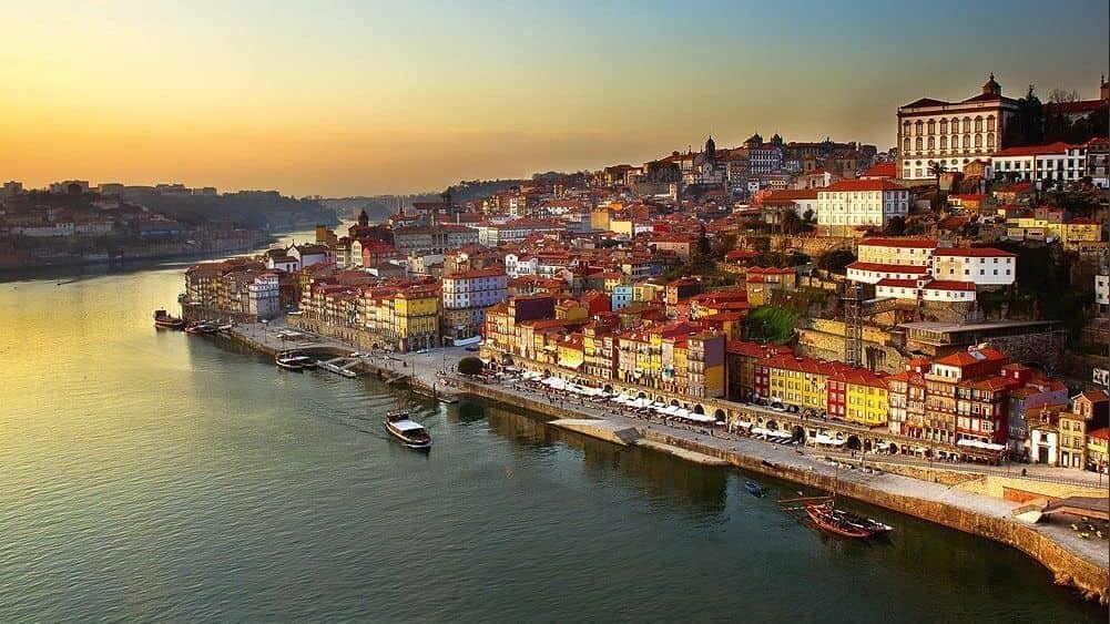 Portugal_Ribeira_Giata_1