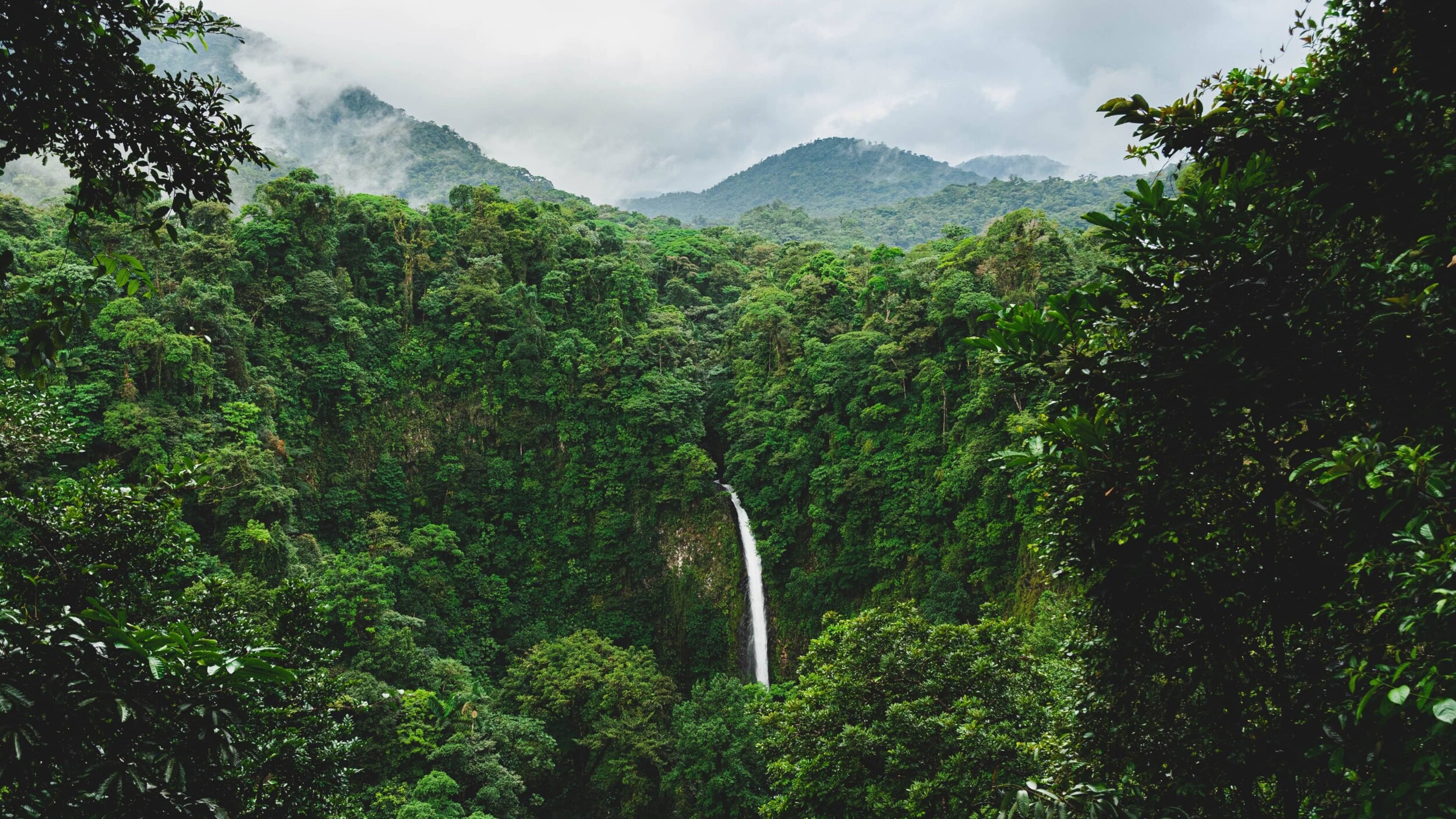 LaFortuna_etienne-delorieux-e5sp18O40yA-unsplash