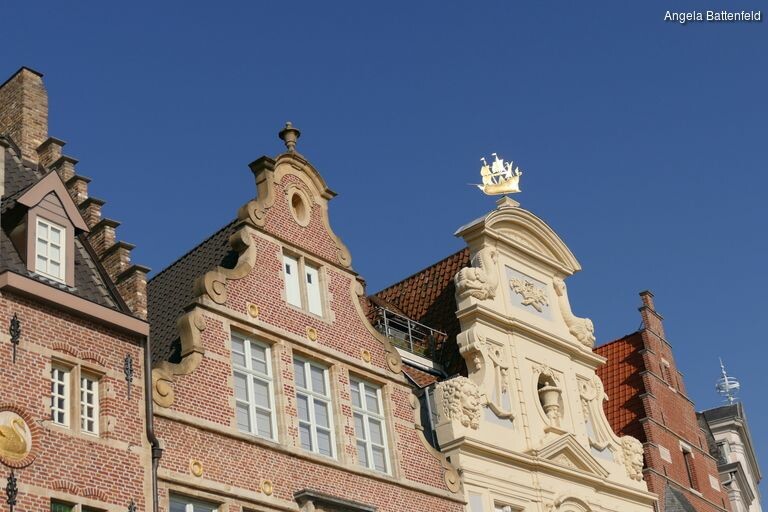 5ccfwof60_rectangle-768x768-0x0-0x0