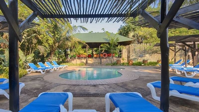 Hotel_Emdoneni