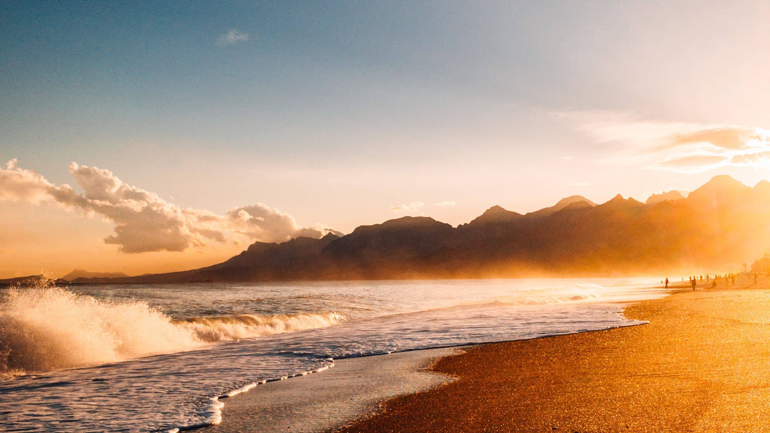 Türkei_Antalya_Konyaalti_Beach_unsplash_1