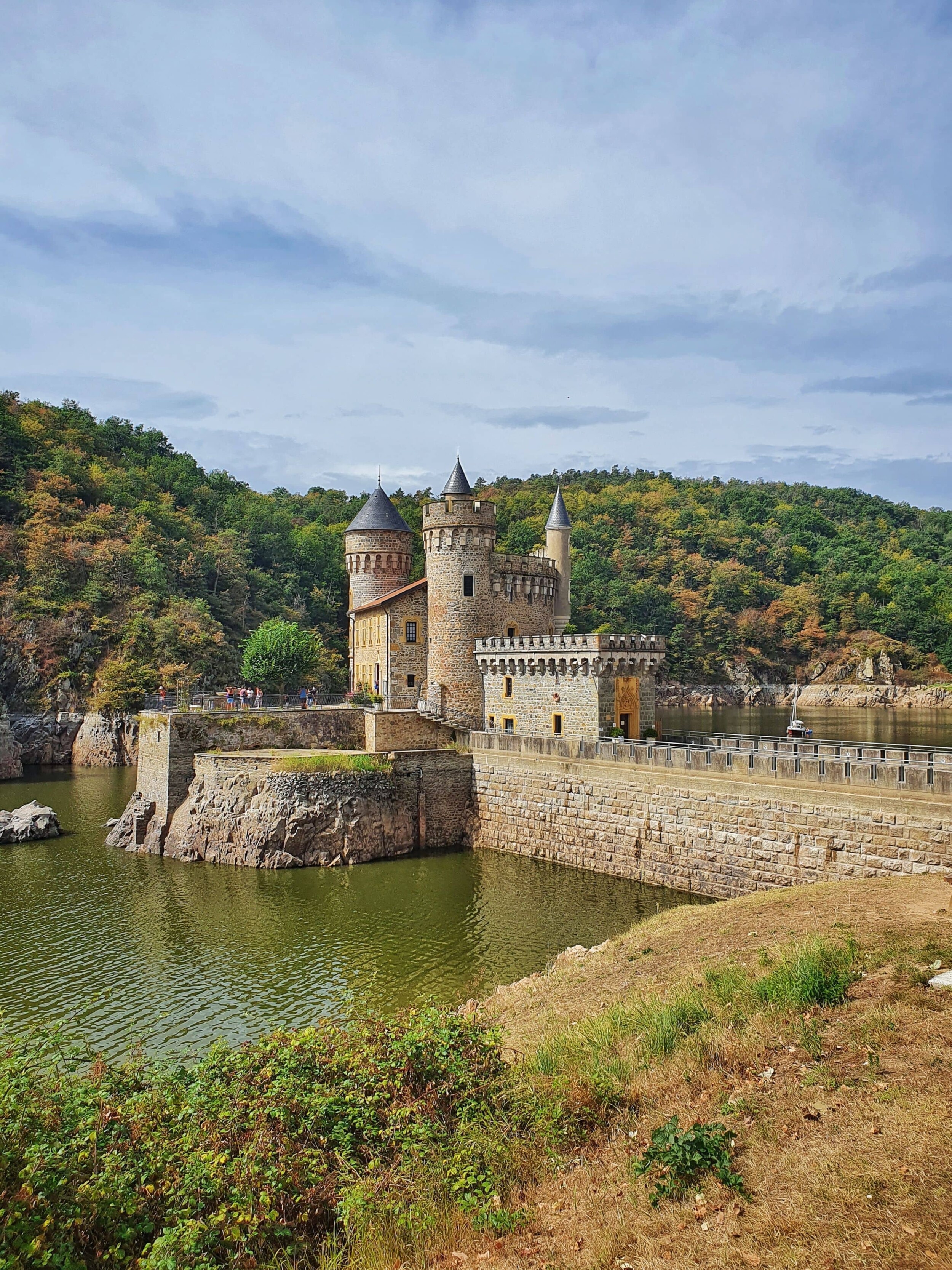 Loire_Schloss_hacquard-victor-_BPv0g2CndM-unsplash