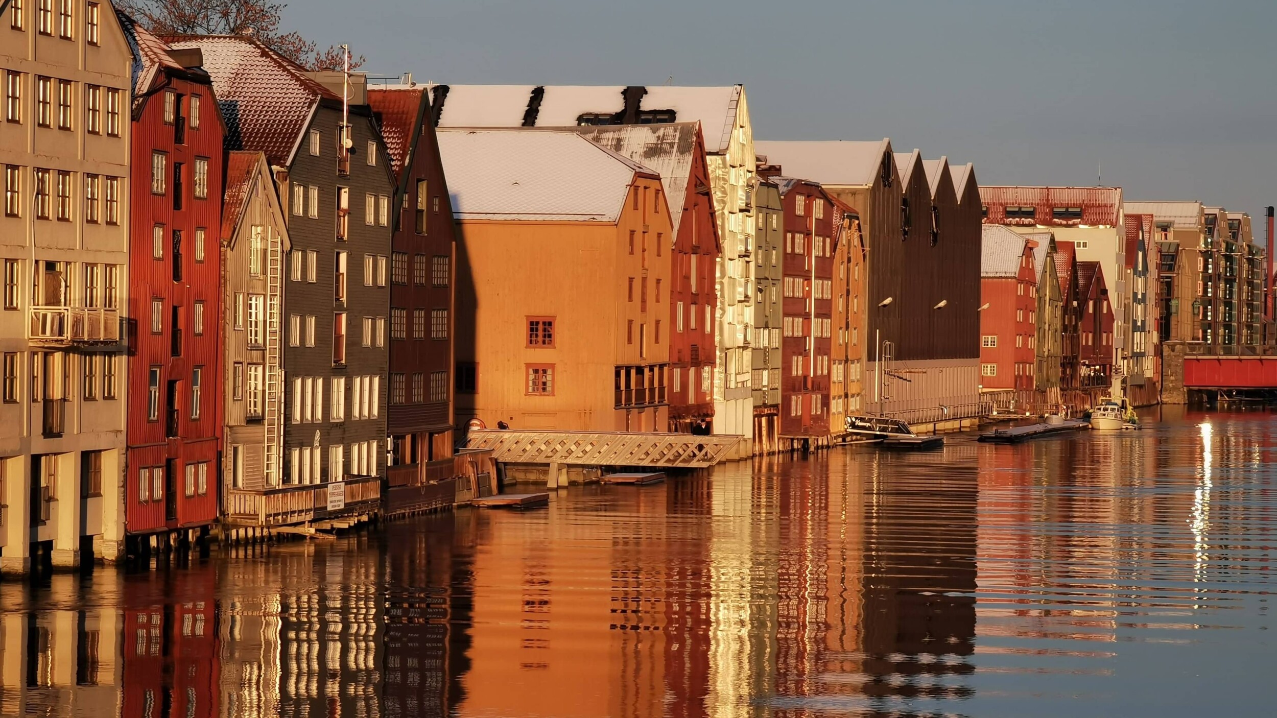 Trondheim_carlo-alberto-burato-8xXlgpIY0_A-unsplash