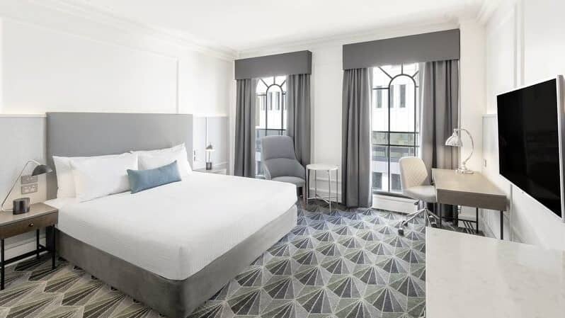 Australien_-_MEL_-_hotel_the_savoy