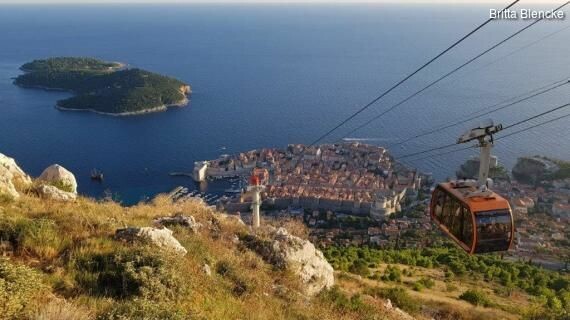 k2ypyruk_rectangle-570x320-0x102-1024x677