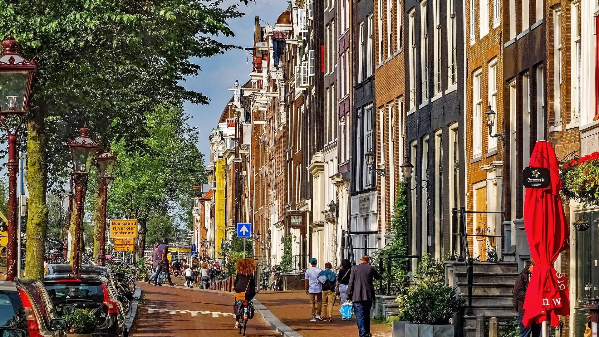 Amsterdam_Jordaan_djedj_street-2669085_1920