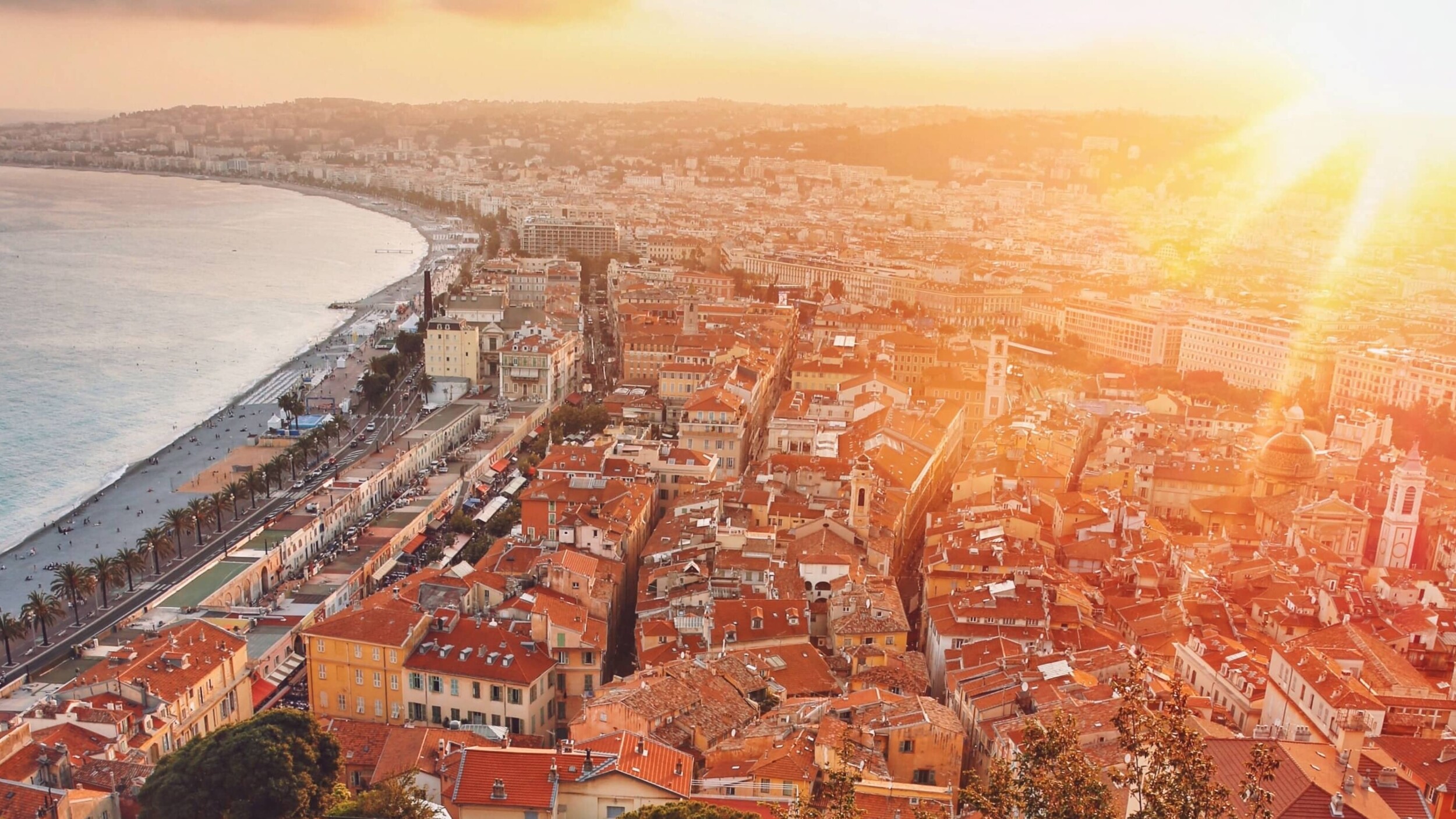 Nizza_matthew-deblieux-Q5EIdxuEVaU-unsplash