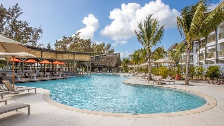 Mauritius_Hotel_Sunrise